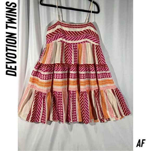 ANTHROPOLOGIE BY DEVOTION TWINS EMBROIDERED MINI DRESS NEW LARGE - Picture 6 of 9